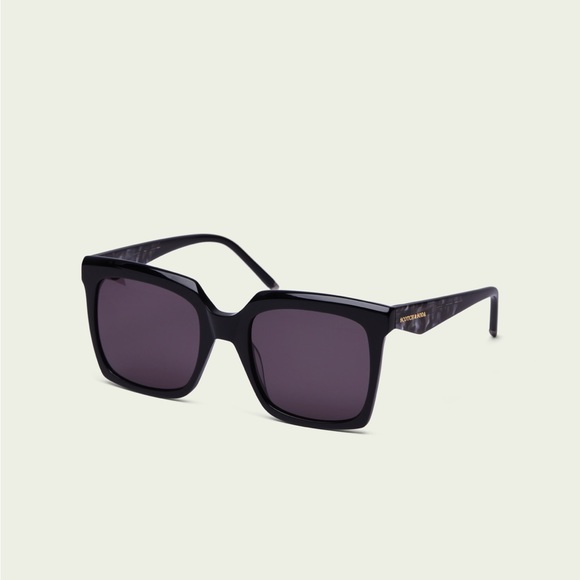 Scotch & Soda Sunglasses - Holly Oversized Sunglasses - Picture 1 of 11